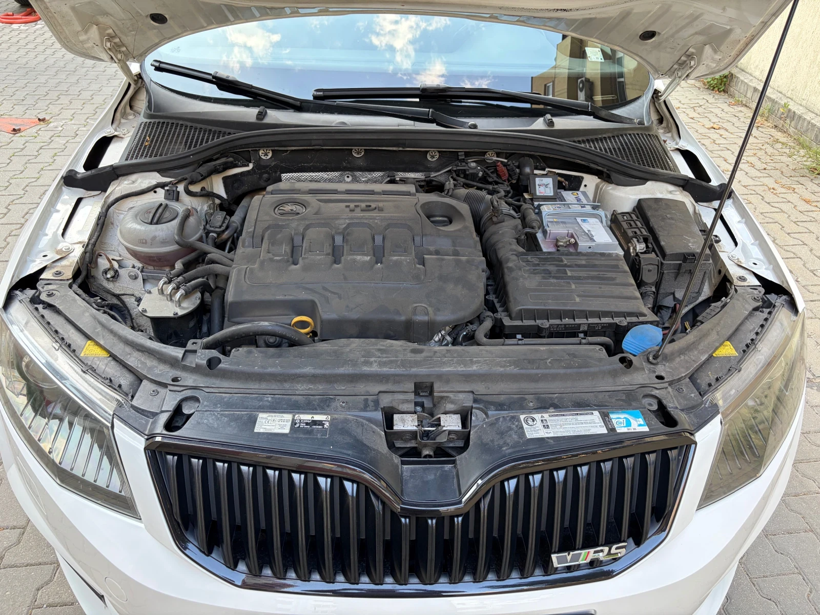 Skoda Octavia RS 4x4 TDI, снимка 13 - Автомобили и джипове - 55322928