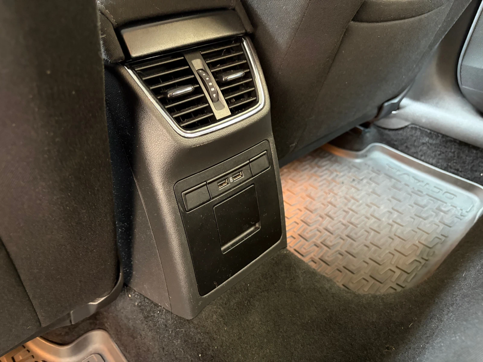 Skoda Octavia 2, 0 TDI DSG, снимка 13 - Автомобили и джипове - 55322928