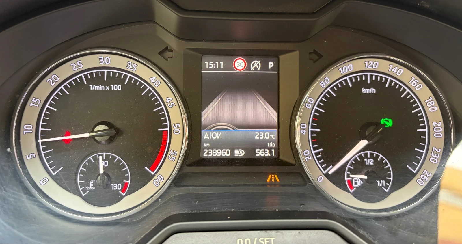Skoda Octavia 2, 0 TDI DSG, снимка 9 - Автомобили и джипове - 55322928