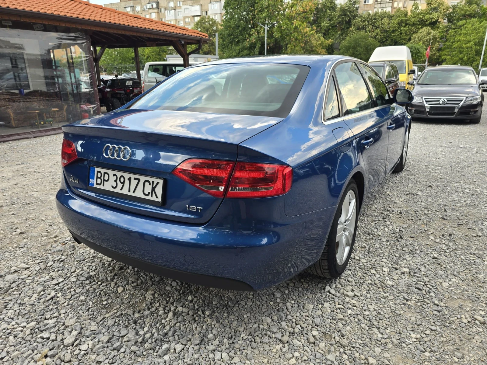 Audi A4 1.8TFSI , снимка 6 - Автомобили и джипове - 55911314