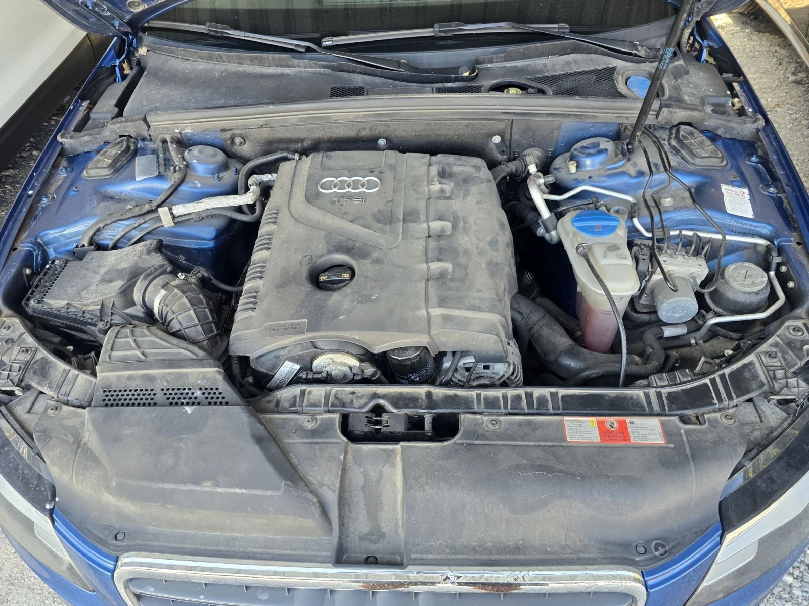 Audi A4 1.8TFSI , снимка 14 - Автомобили и джипове - 55911314