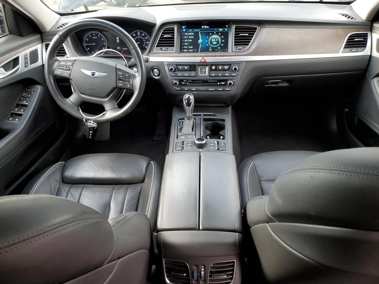 Hyundai Genesis 3.8l 3.8L, снимка 8 - Автомобили и джипове - 56012243