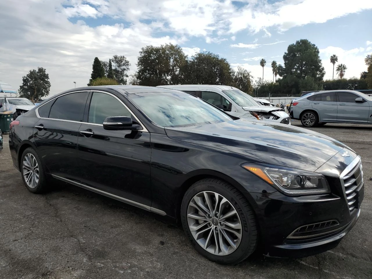 Hyundai Genesis 3.8l 3.8L, снимка 4 - Автомобили и джипове - 56012243