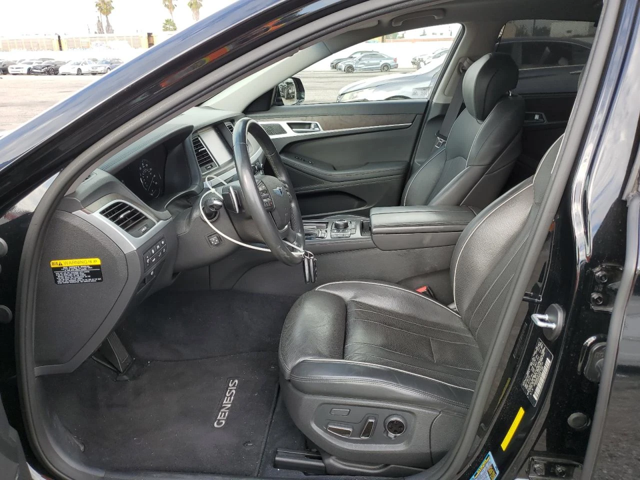 Hyundai Genesis 3.8l 3.8L, снимка 7 - Автомобили и джипове - 56012243