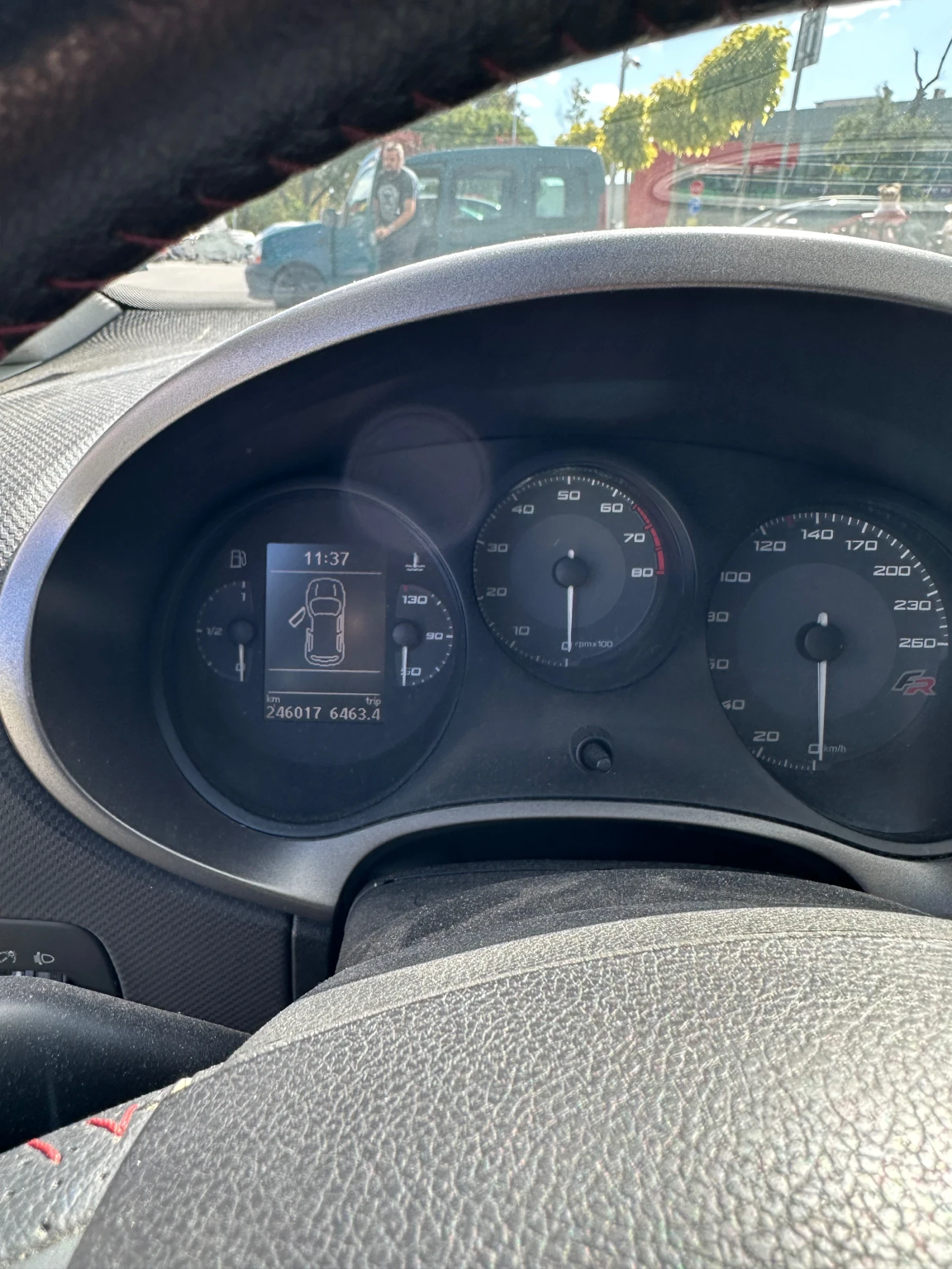 Seat Leon, снимка 8 - Автомобили и джипове - 56176022