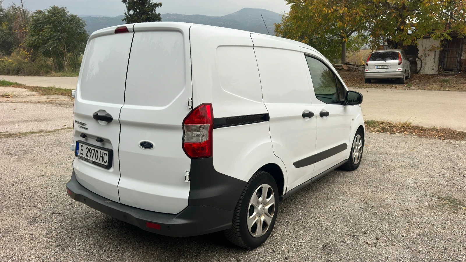 Ford Courier 1.5 TDCI/Navi/Apple CarPlay/Мулти, снимка 5 - Автомобили и джипове - 56739947