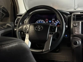 Toyota 4runner 4.0* V6* LIMITED* ПОДГРЕВ* КАМЕРА* КЕЙЛЕС* АВТОПИЛ, снимка 9