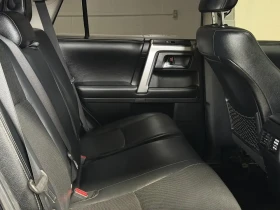 Toyota 4runner 4.0* V6* LIMITED* ПОДГРЕВ* КАМЕРА* КЕЙЛЕС* АВТОПИЛ, снимка 12