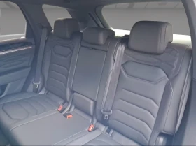VW Touareg 3.0 TSIe 4Motion = R-Line = e-Sound Гаранция - 159670 лв. - 33086829 11