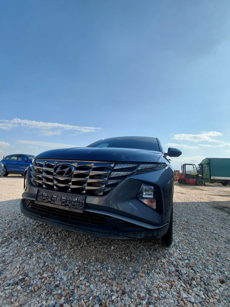 Hyundai Tucson 1.6, снимка 4 - Автомобили и джипове - 51695861