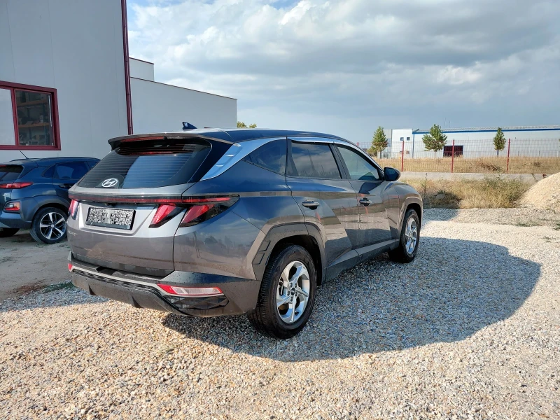 Hyundai Tucson 1.6, снимка 7 - Автомобили и джипове - 51695861