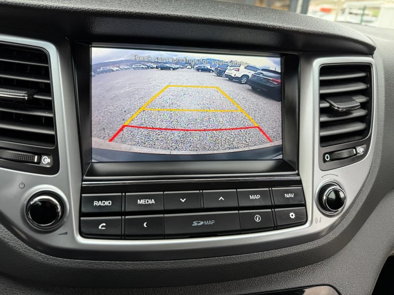 Hyundai Tucson 1.6 i Пълна сервизна история!Прочети описанието!, снимка 12 - Автомобили и джипове - 52550973