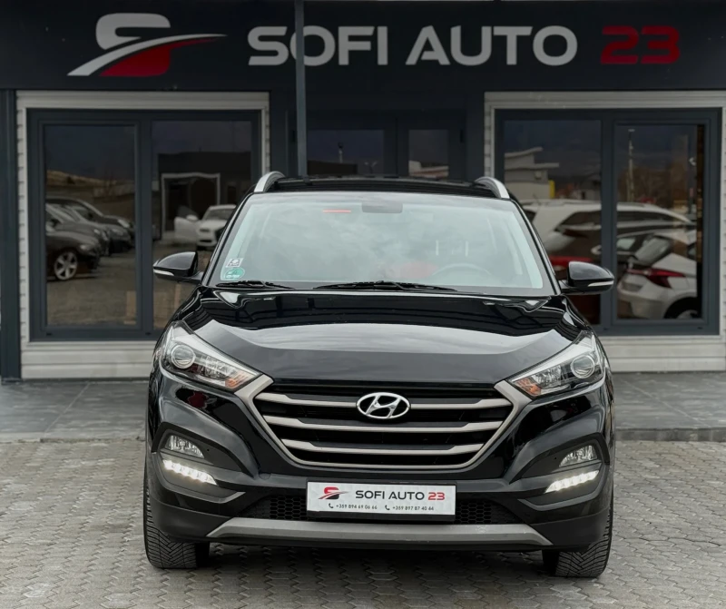 Hyundai Tucson 1.6 i Пълна сервизна история!Прочети описанието!, снимка 3 - Автомобили и джипове - 52550973