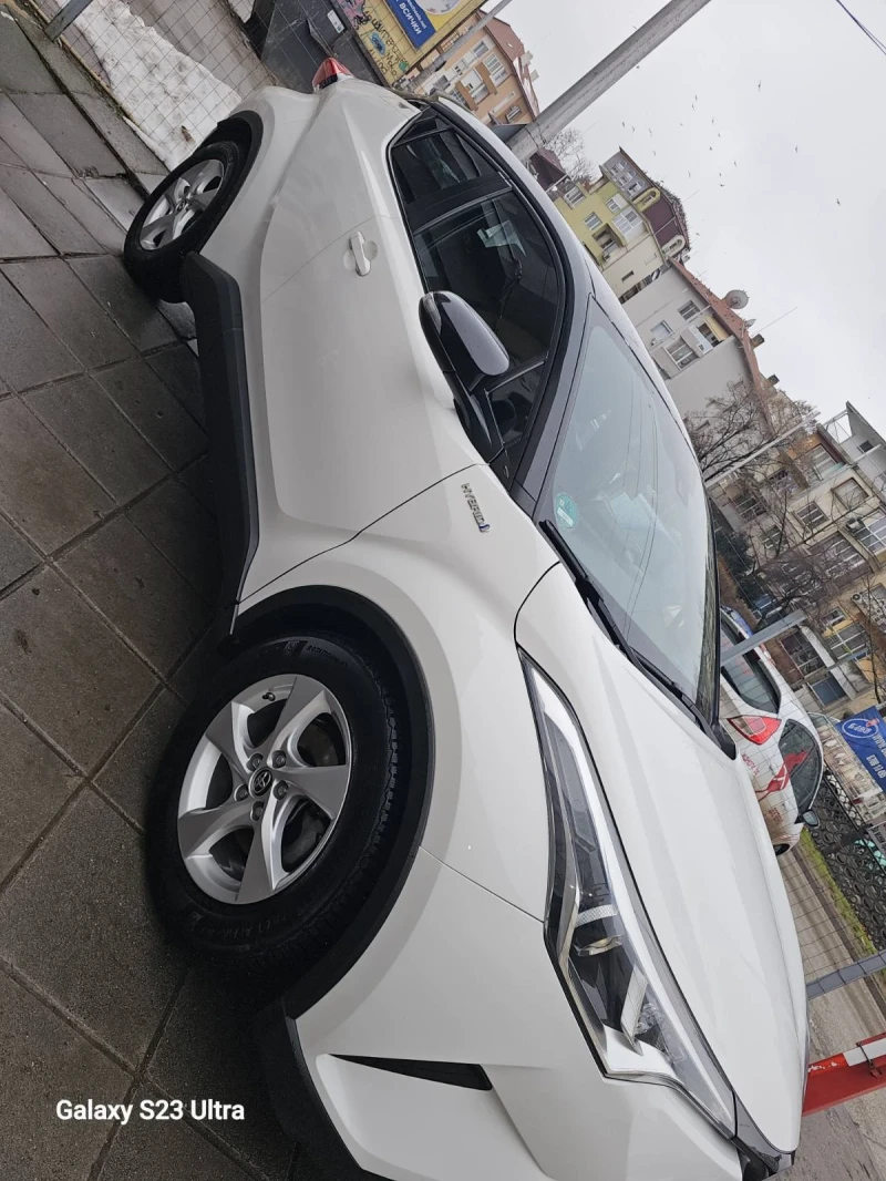 Toyota C-HR В ГАРАНЦИЯ * КАТО НОВА* 1.8 Hybrid 122 К.С., снимка 4 - Автомобили и джипове - 53479450