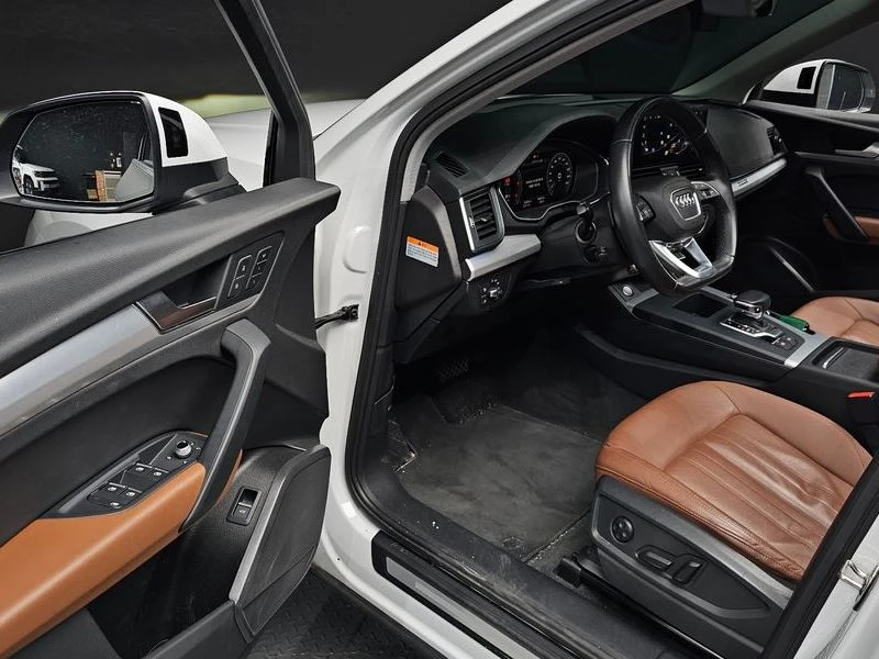 Audi Q5 40 TDI Quattro Sportback| 190к.с.| ВКЛ.ТЕХНОТЕСТ, снимка 10 - Автомобили и джипове - 55692147