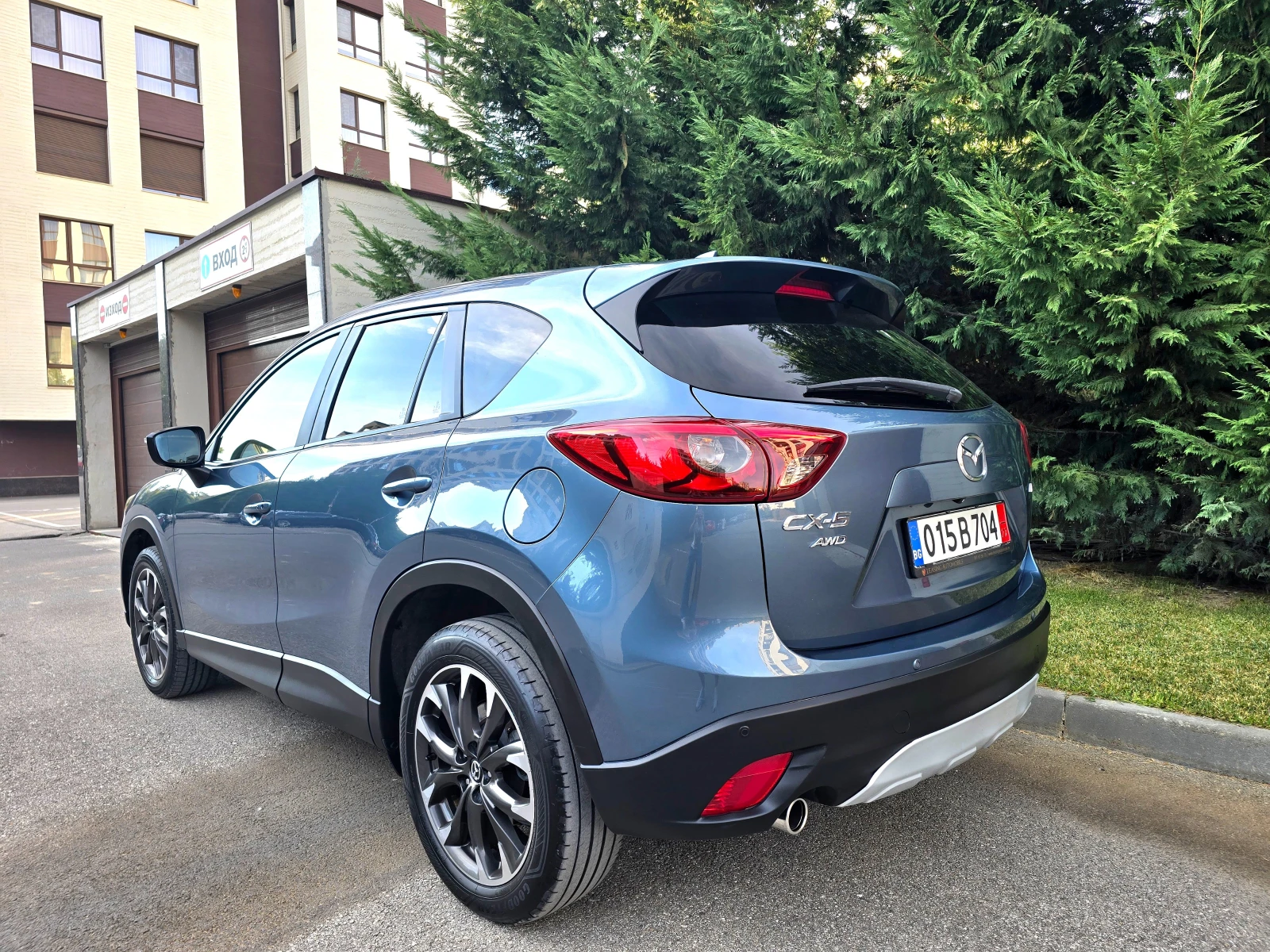 Mazda CX-5 2.2PREMIUM-FULL-4x4 - изображение 7