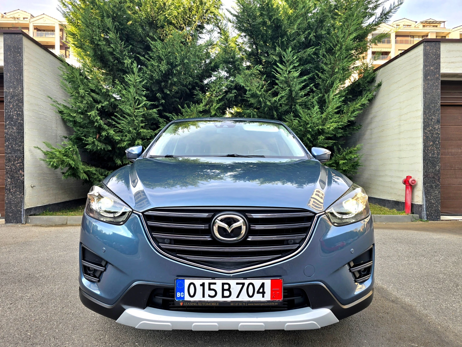 Mazda CX-5 2.2PREMIUM-FULL-4x4 - изображение 2
