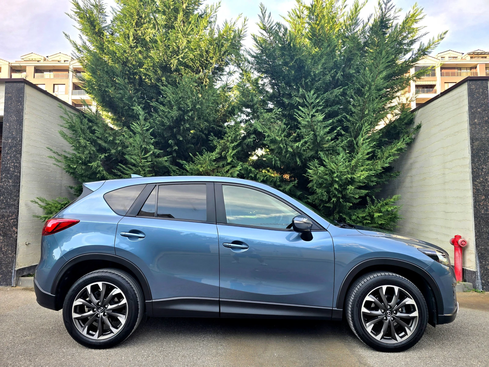 Mazda CX-5 2.2PREMIUM-FULL-4x4 - изображение 4