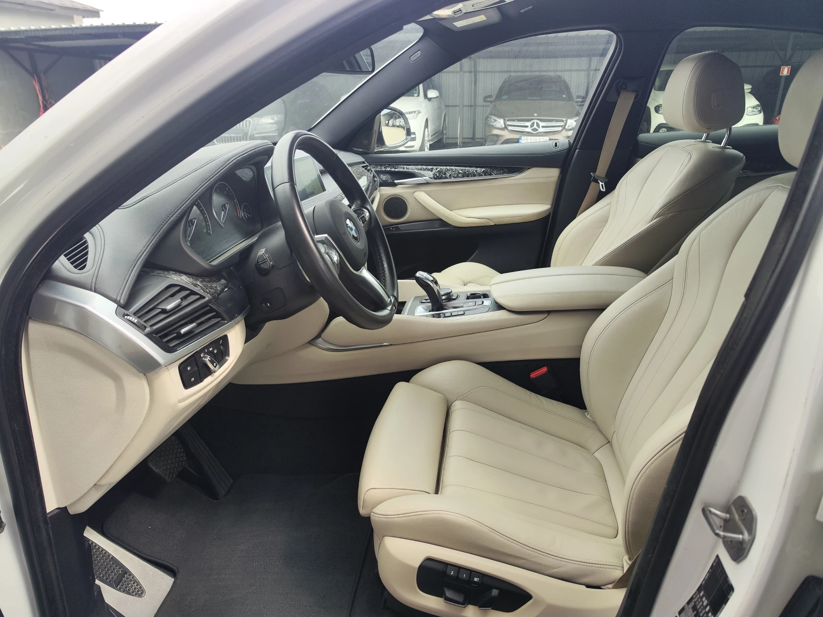 BMW X6 MPAK* CAMERA* RECARO* HARMANN* LIZING - изображение 5
