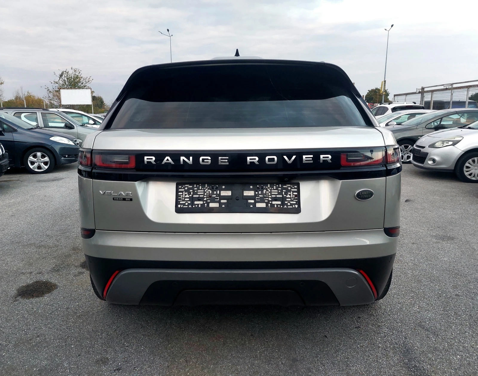 Land Rover Range Rover Velar D240SE MERIDIAN - изображение 4