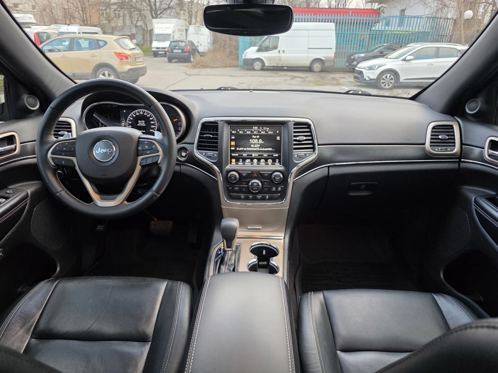 Jeep Grand cherokee 5.7-HEMI 94015км.евро-6 2017г., снимка 16 - Автомобили и джипове - 53725965