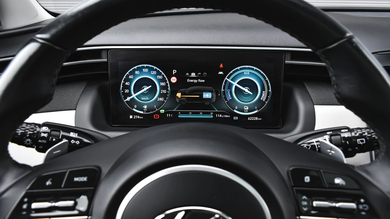 Hyundai Tucson 1.6 T-GDi PREMIUM Plug-in Hybrid 4x4 Automatic, снимка 12 - Автомобили и джипове - 53974511