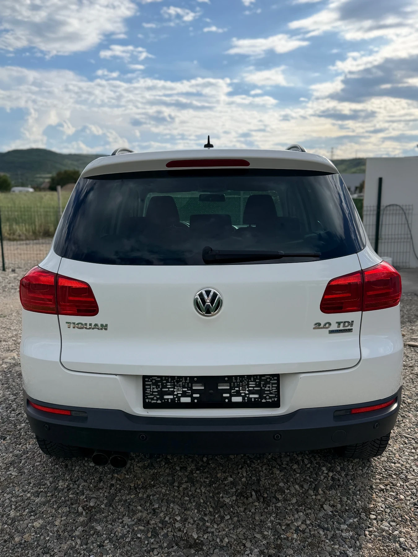 VW Tiguan 2.0 TDI / FACE LIFT, снимка 6 - Автомобили и джипове - 54556734