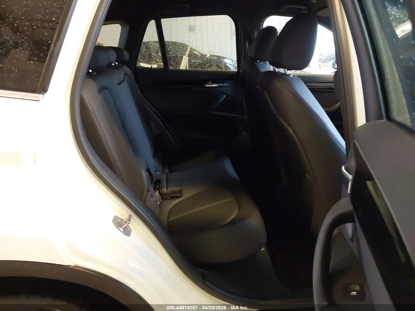 BMW X1 2.0l Sdrive28I, снимка 8 - Автомобили и джипове - 54618736