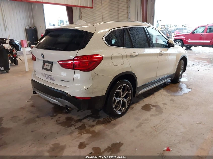 BMW X1 2.0l Sdrive28I, снимка 4 - Автомобили и джипове - 54618736