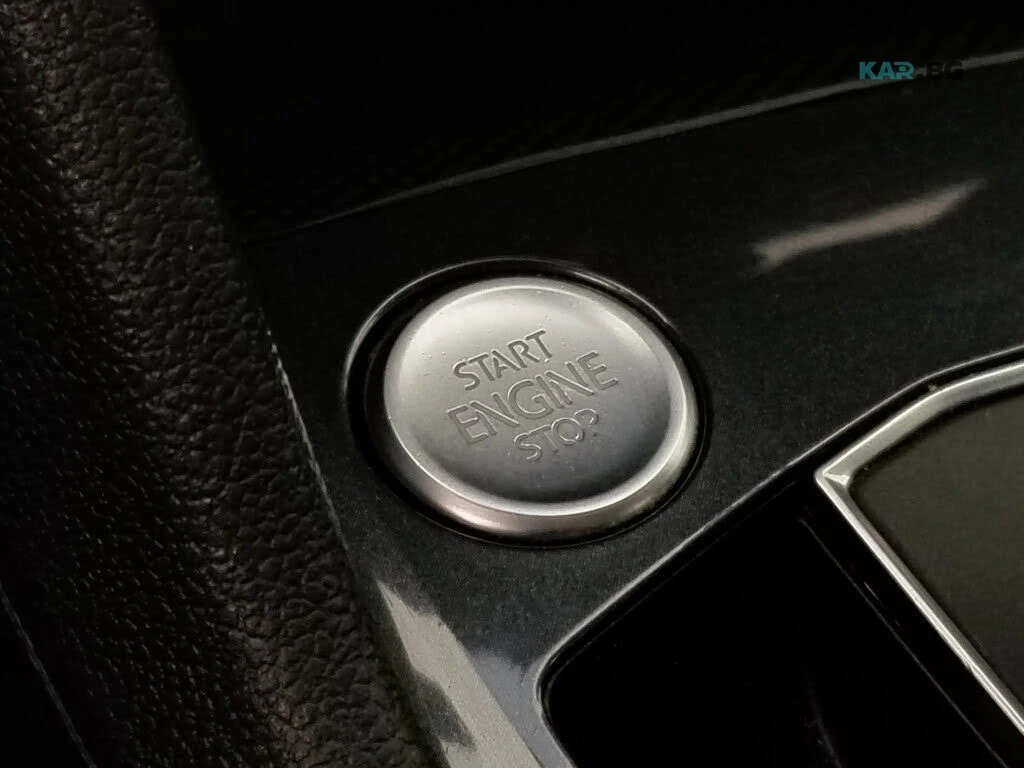VW Tiguan Highline * 4Motion * АвтоКредит* (ЦЕНА ДО БГ)* , снимка 12 - Автомобили и джипове - 54668535