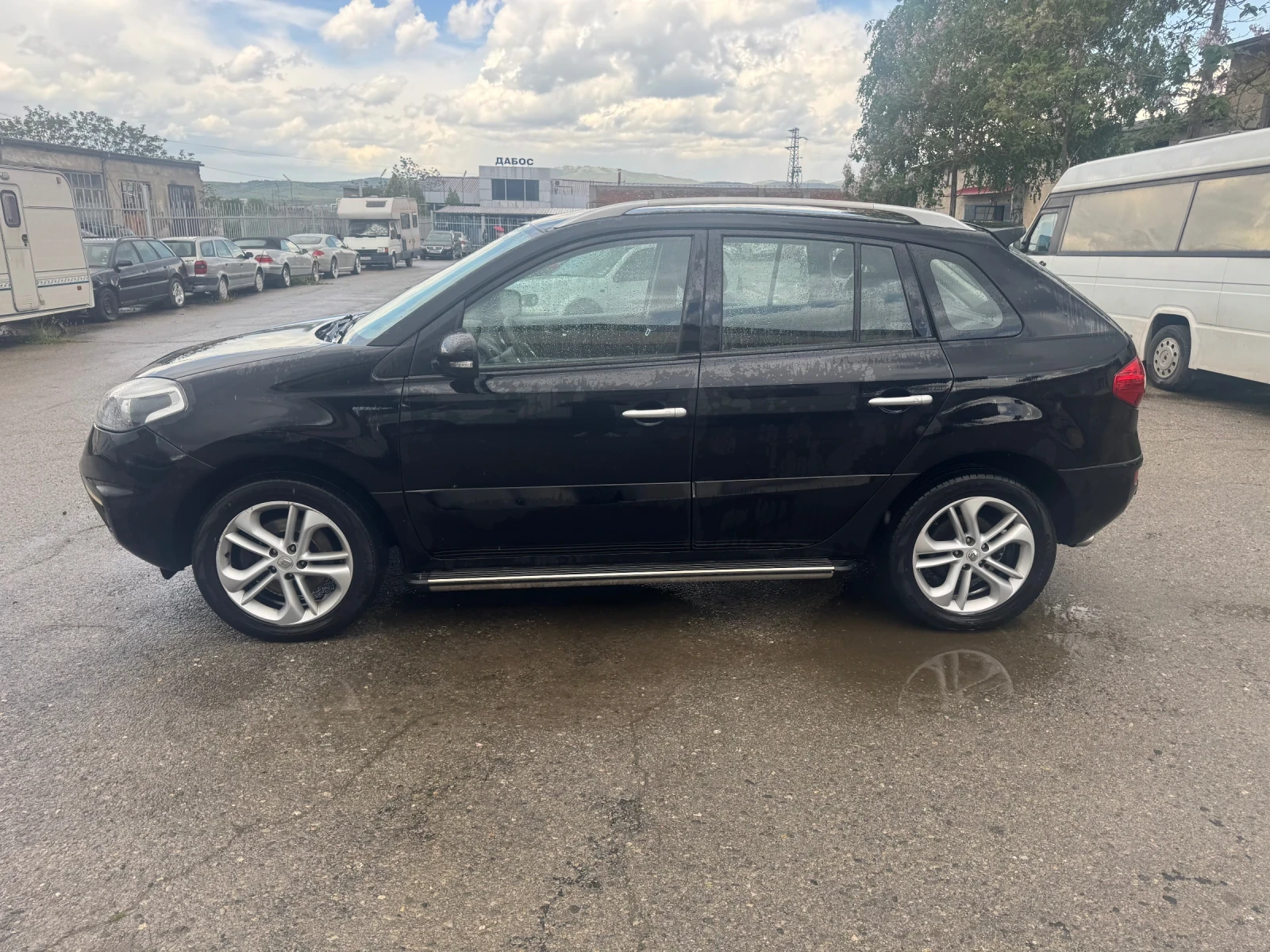 Renault Koleos 2.0d 4x4 Automatic Navi, снимка 2 - Автомобили и джипове - 54687966