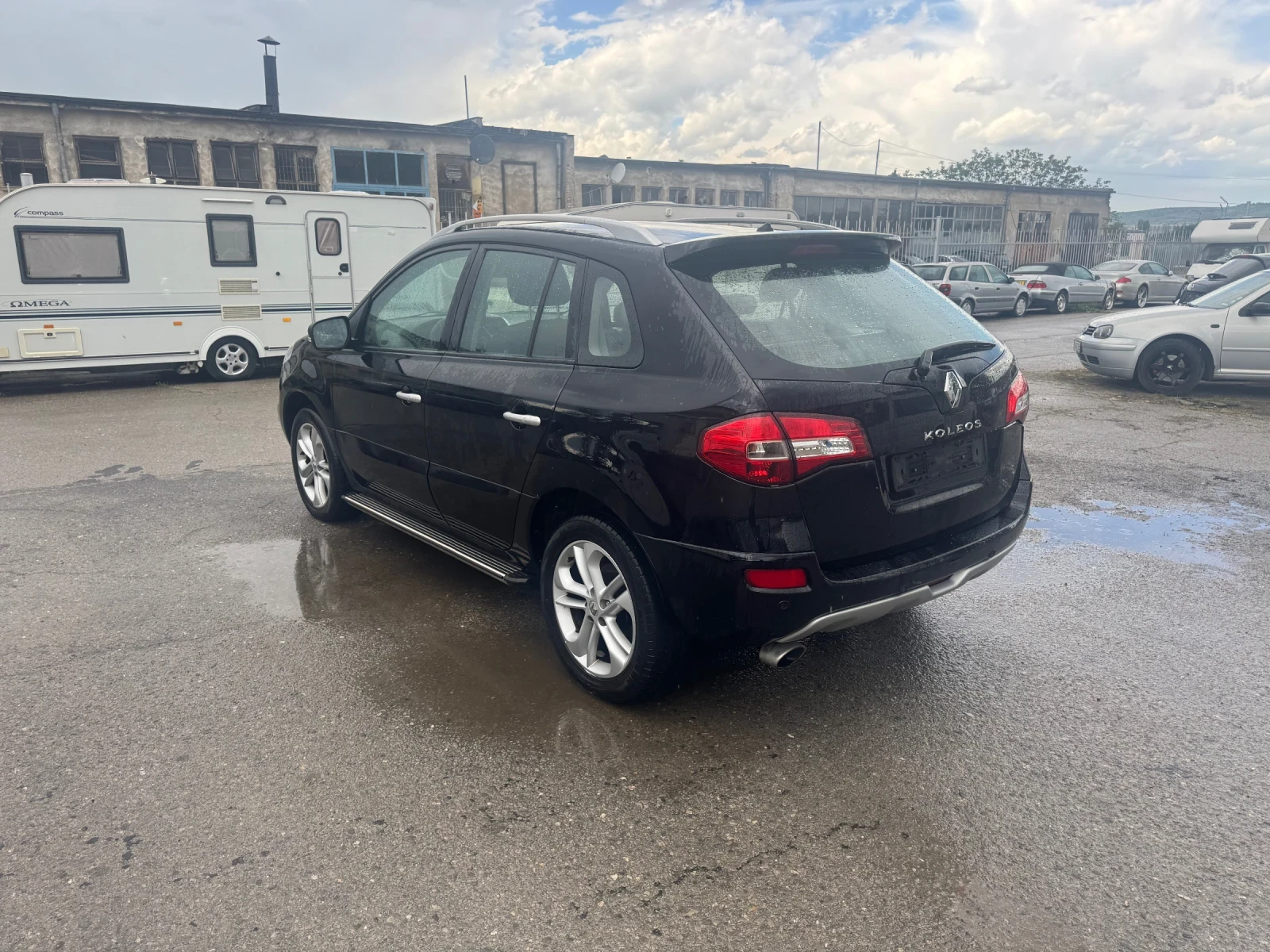 Renault Koleos 2.0d 4x4 Automatic Navi, снимка 3 - Автомобили и джипове - 54687966