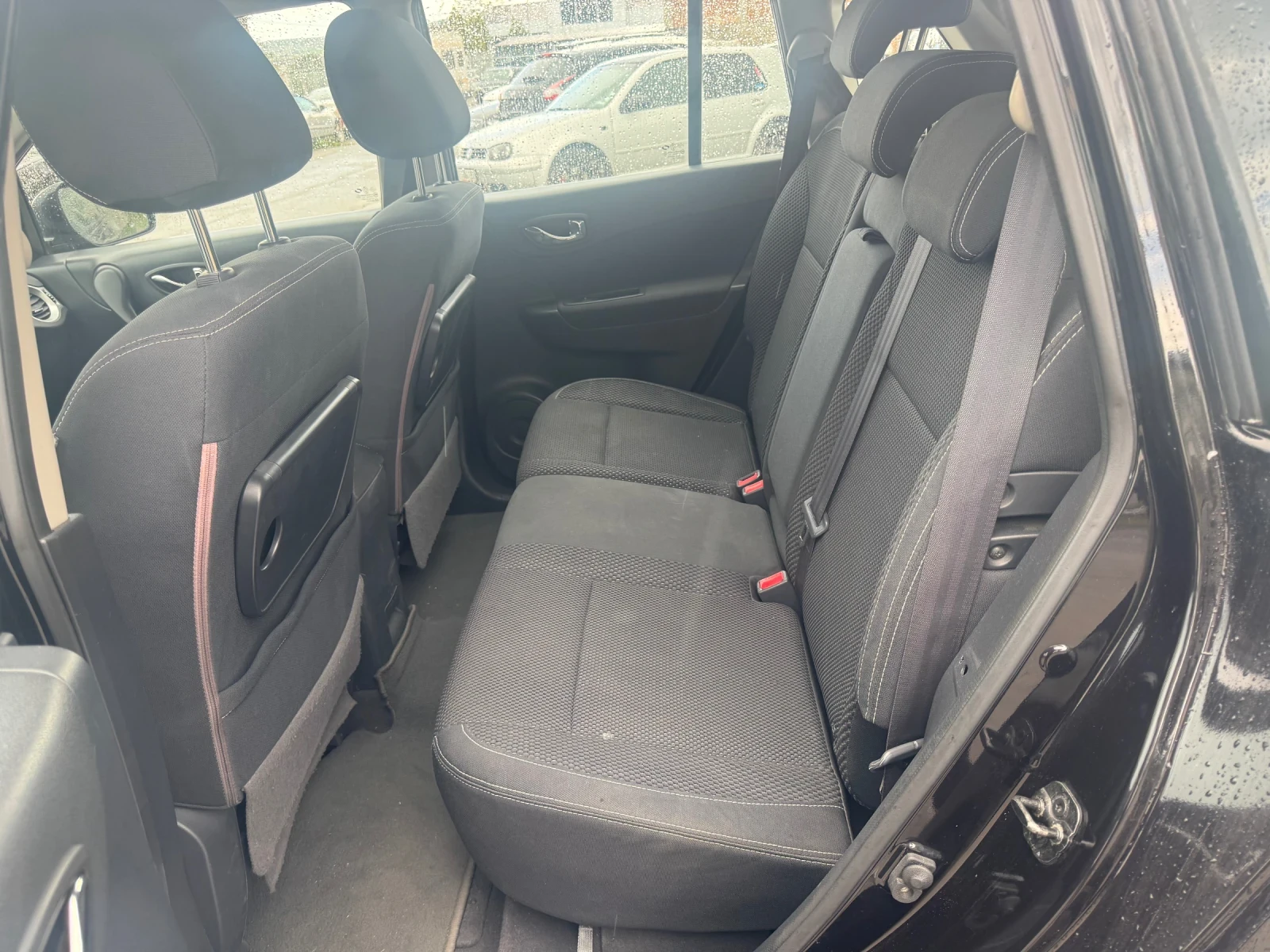 Renault Koleos 2.0d 4x4 Automatic Navi, снимка 11 - Автомобили и джипове - 54687966