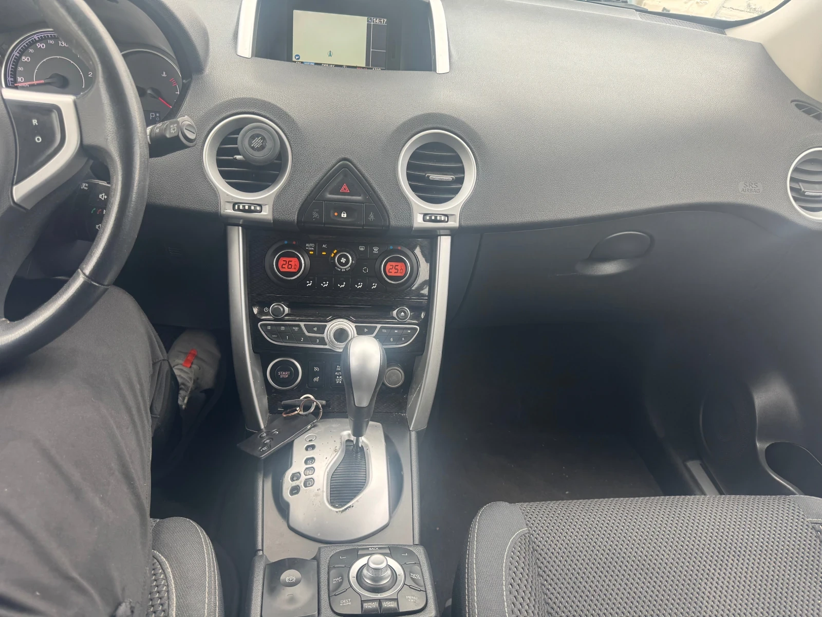 Renault Koleos 2.0d 4x4 Automatic Navi, снимка 14 - Автомобили и джипове - 54687966