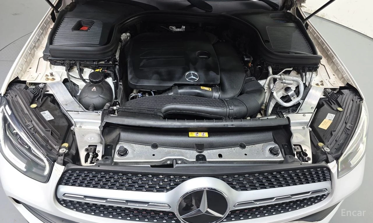 Mercedes-Benz GLC 300 AMG* LINE* COUPE* ХЕДЪП* КАМЕРА* ПОДГРЕВ* , снимка 15 - Автомобили и джипове - 55726926