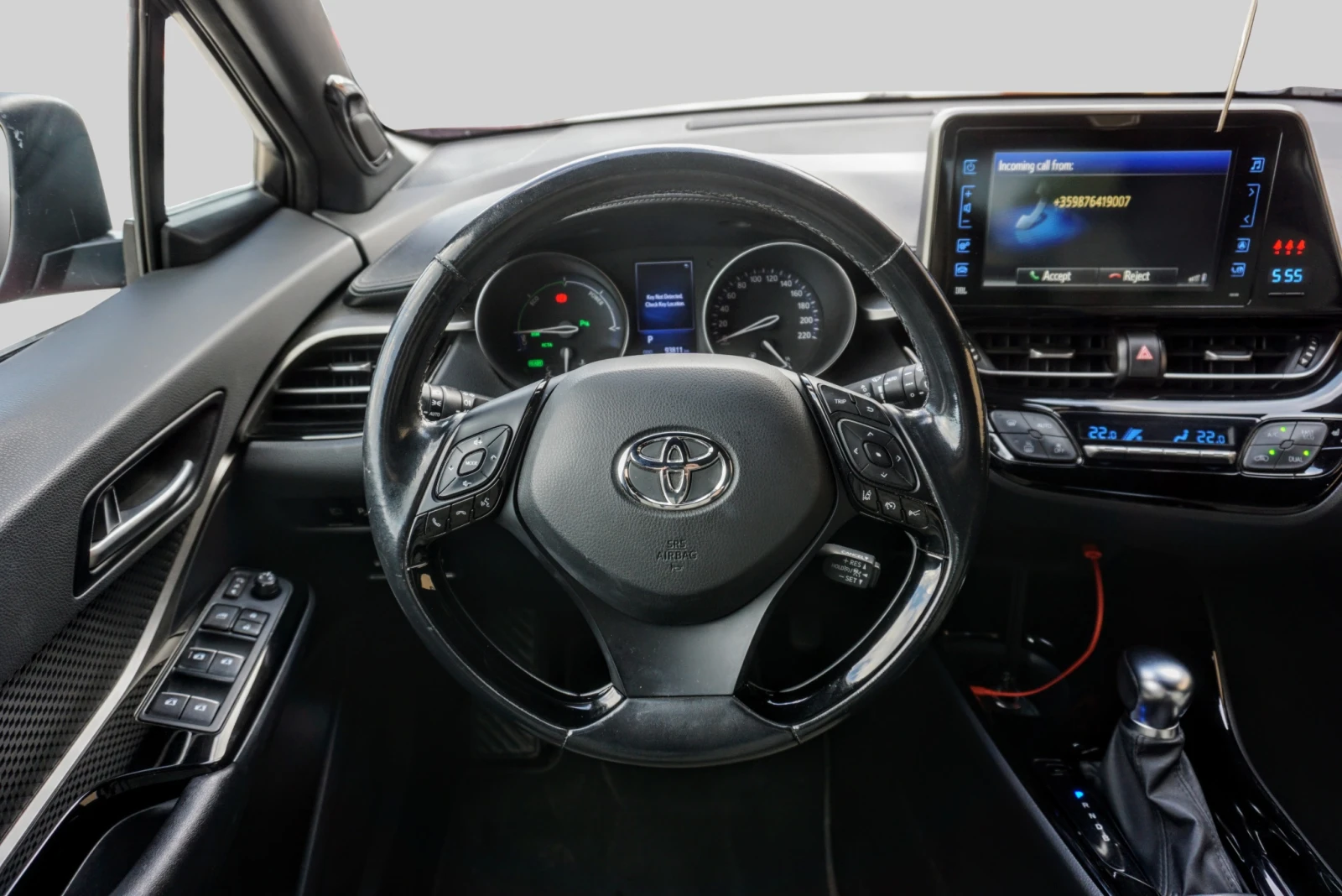 Toyota C-HR 1.8 Hybrid Style Selection e-CVT Bi-Tone | Mobile.bg � ����������� 7