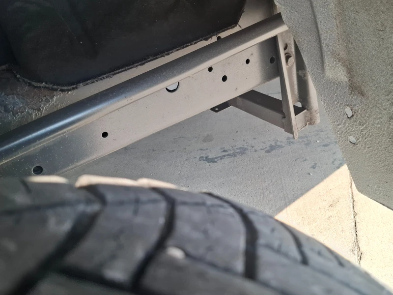 Iveco Daily 3.0/До3.5т/Климатик/220V, снимка 13 - Бусове и автобуси - 51024188