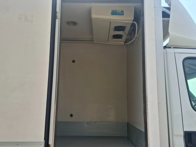 Iveco Daily 3.0/До3.5т/Климатик/220V, снимка 10 - Бусове и автобуси - 51024188