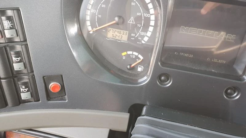 Neoplan STARLINER | Mobile.bg � ����������� 11