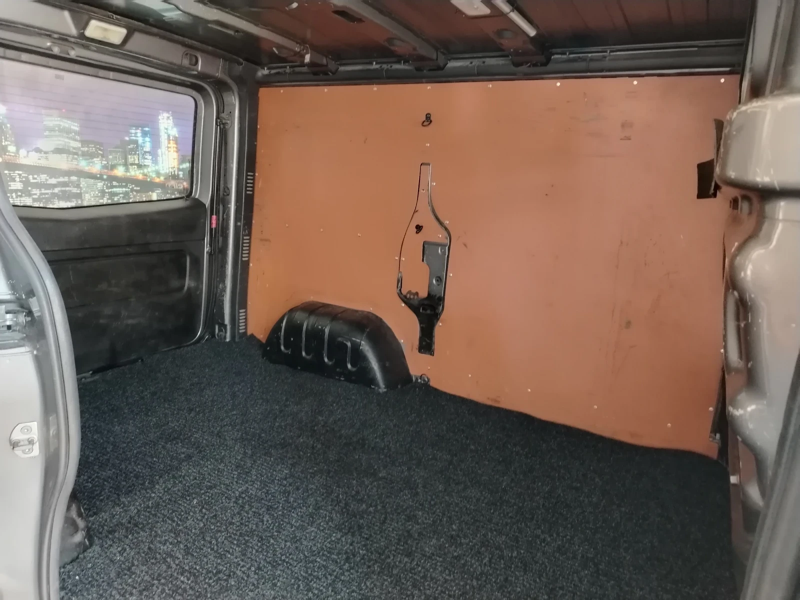 Renault Trafic 1.6 dci, снимка 16 - Бусове и автобуси - 54573018