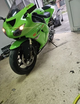  Kawasaki Zxr