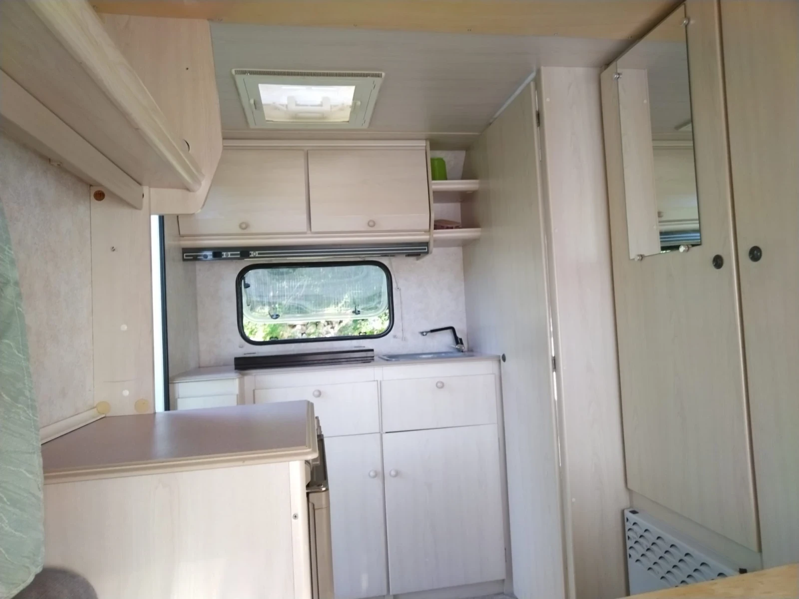 �������� Caravelair Bamba | Mobile.bg � ����������� 13