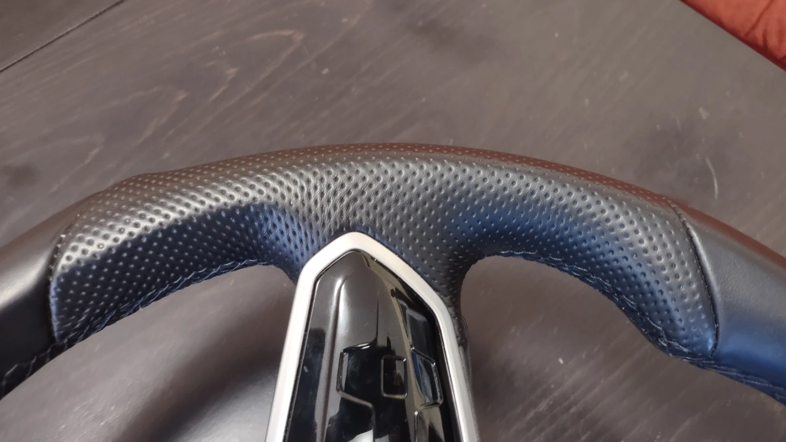   VW TIGUAN   | Mobile.bg   4