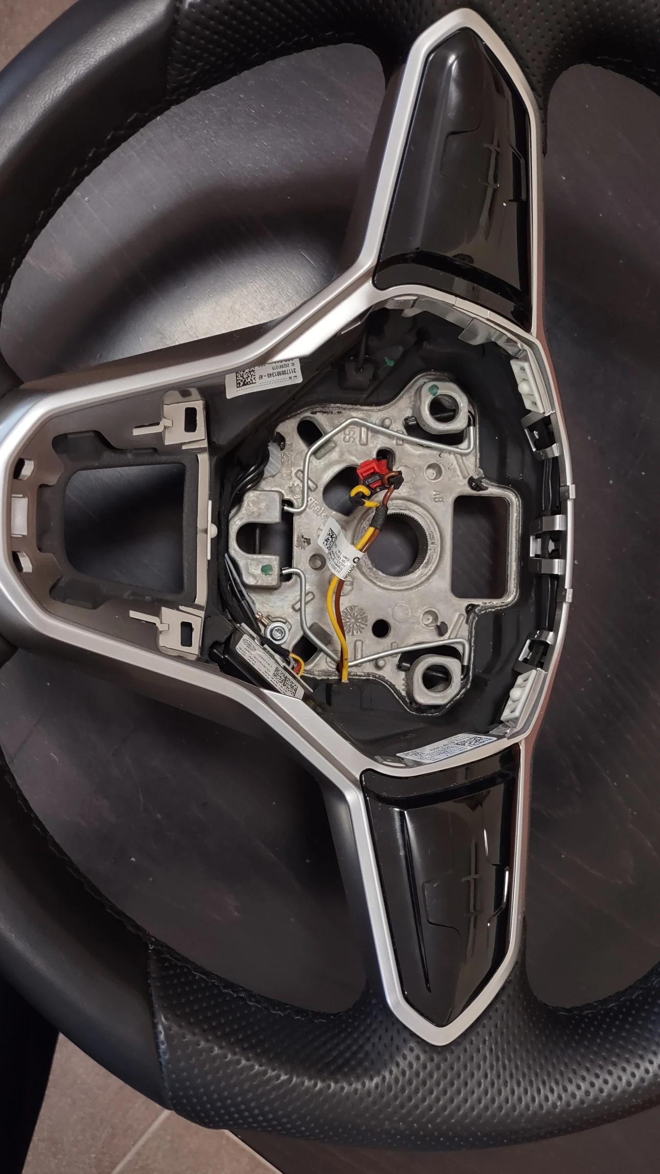   VW TIGUAN   | Mobile.bg   2