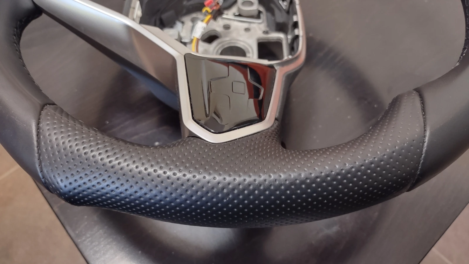   VW TIGUAN   | Mobile.bg   3