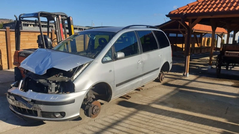 Seat Alhambra 1.9, снимка 5 - Автомобили и джипове - 43559410