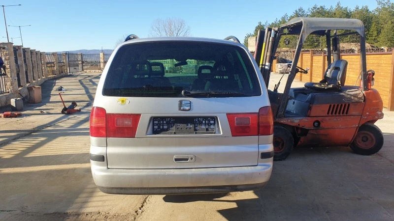 Seat Alhambra 1.9, снимка 3 - Автомобили и джипове - 43559410