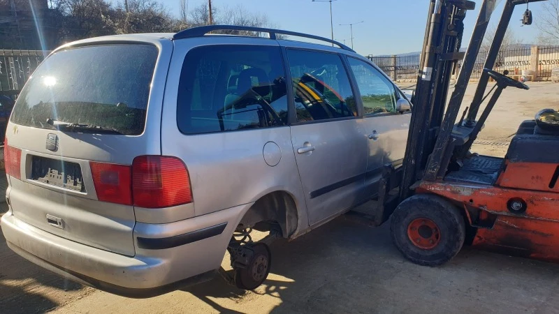 Seat Alhambra 1.9, снимка 2 - Автомобили и джипове - 43559410