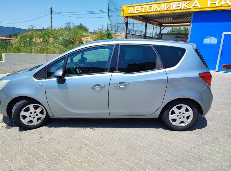 Opel Meriva 1.4 газ бензин , снимка 7 - Автомобили и джипове - 46397424