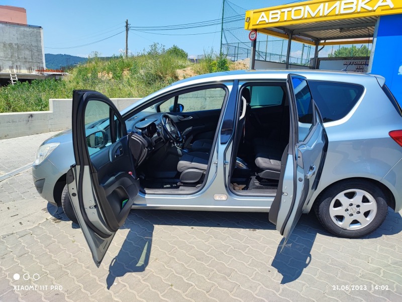 Opel Meriva 1.4 газ бензин , снимка 5 - Автомобили и джипове - 46397424